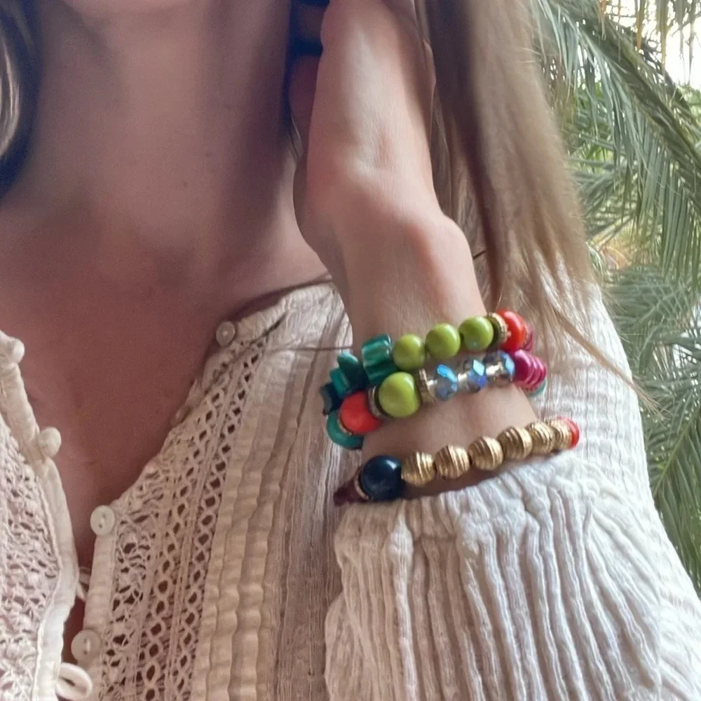 Bracelets - Picture 5 of 5